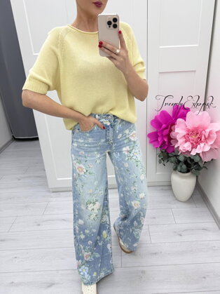 Žltý jednoduchý svetrík s krátkymi rukávmi C222