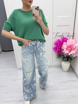 Svetlomodré kvetinové široké rifle C208