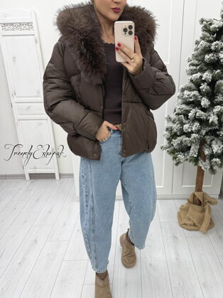 Prešívaná bunda s mohutnou kožušinou ARIA - tmavohnedá B2244