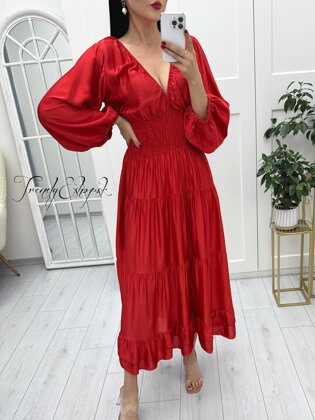 Dlhé šaty z hodvábnej látky E´adore - červené A922