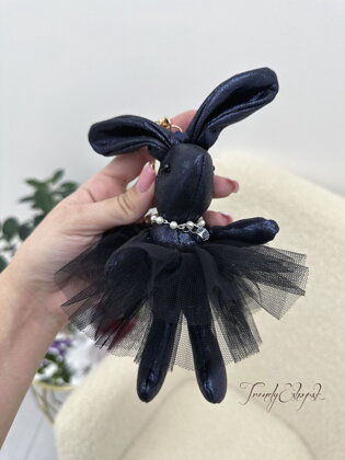 Metalická kľúčenka Bunny Ballerina - tmavomodrá N373