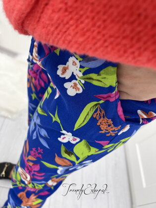 Kvetinové nohavice na gumičku Viviana - modré S1088
