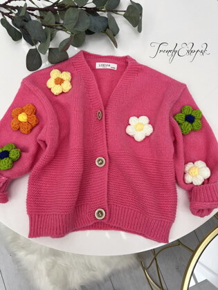 Detský svetrík na gombíky s kvetinami - ružový S2501