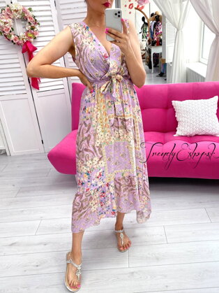 Dlhé kvetinové šaty s opaskom Lindey - fialovo-ružové V1727
