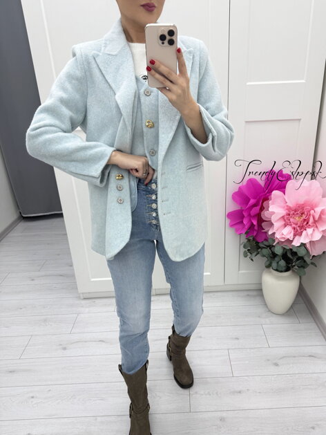 Svetlomodrý vlnený kabátik s vestou C234