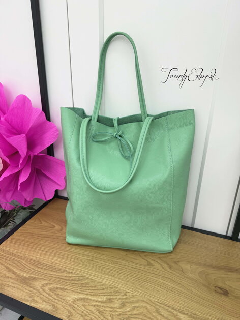 Kožená kabelka s mašličkou - zelená C339