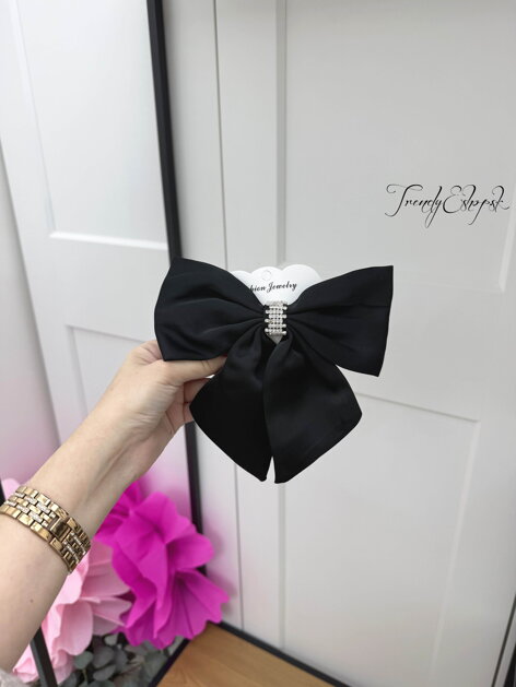 Saténová mašľa so štrasovou ozdobou - čierna C362