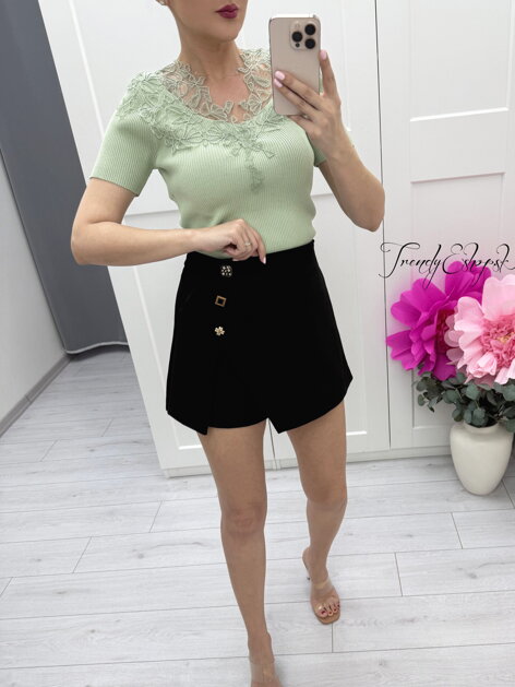 Zelené rebrované tričko s krajkou vo výstrihu C568