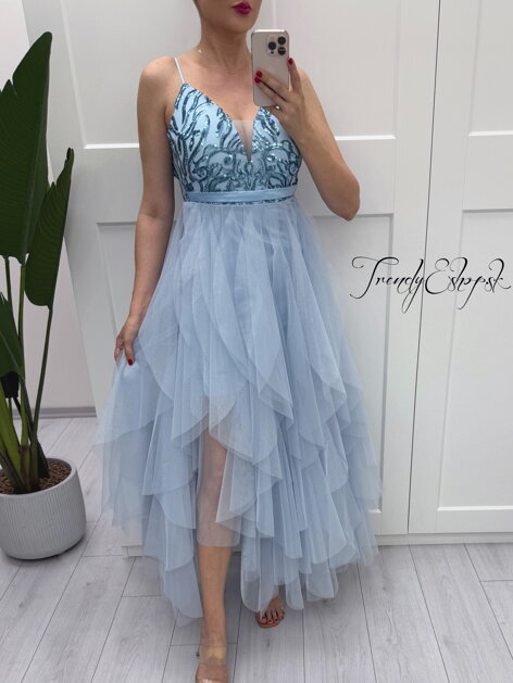 Spoločenské šaty s asymetrickou sukňou - baby blue B1113