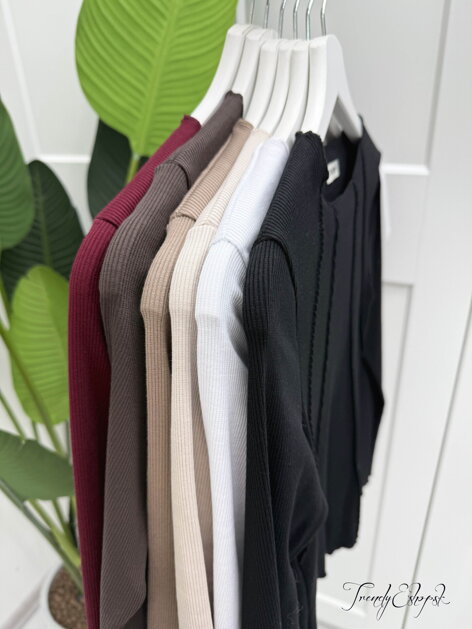 Rebrovaný nátelník s prešívaním - tmavohnedý B2206