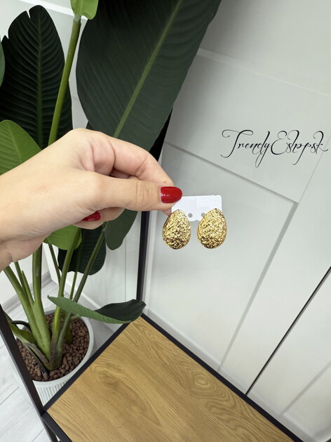 Zlaté náušnice v tvare slzy - B2285