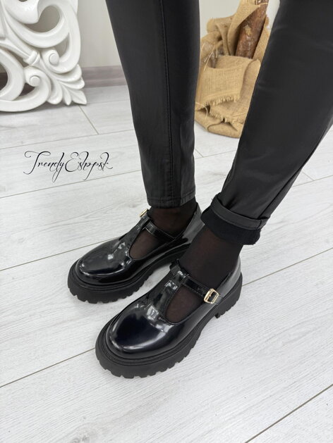 PUSH UP koženkové nohavice zateplené - čierne B2315