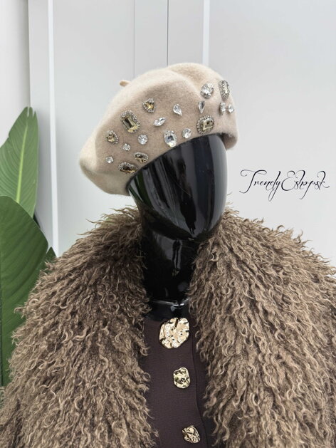 Baretka so striebornými kamienkami - béžová B2465