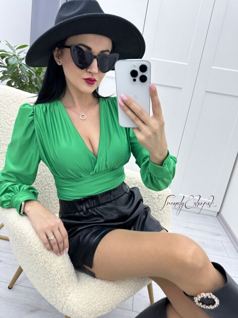 Metalické body so zavinovacím výstrihom Poppy - zelené N95