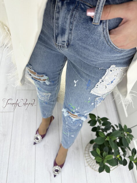 Potrhané MOM FIT džínsy s pofŕkanými fľakmi - modré N27