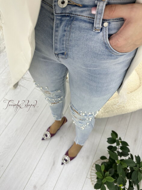 Potrhané skinny džínsy s perličkami - svetlomodré N44